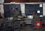 Standbild Flight Line control Vietnam, 1967, aus Sekunde 28 historischem Filmmaterial Videoclip 65675067513