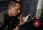 Standbild Flight Line control Vietnam, 1967, aus Sekunde 61 historischem Filmmaterial Videoclip 65675067513
