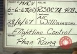 Image flight line control Vietnam, 1967, de la seconde 9 séquences d'archives historiques vidéo 65675067514