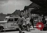 Image citizens' public hall Yanaizu Japon, 1950, de la seconde 23 séquences d'archives historiques vidéo 65675067525
