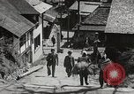Immagine di Cittadini sala pubblica Yanaizu Giappone, 1950, secondo 3 filmato di repertorio 65675067527