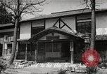 Immagine di Cittadini sala pubblica Yanaizu Giappone, 1950, secondo 16 filmato di repertorio 65675067527