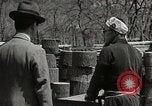 Immagine di Cittadini sala pubblica Yanaizu Giappone, 1950, secondo 46 filmato di repertorio 65675067527