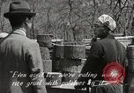 Immagine di Cittadini sala pubblica Yanaizu Giappone, 1950, secondo 54 filmato di repertorio 65675067527