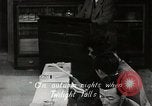 Immagine di Cittadini sala pubblica Yanaizu Giappone, 1950, secondo 27 filmato di repertorio 65675067528
