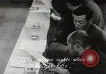 Immagine di Cittadini sala pubblica Yanaizu Giappone, 1950, secondo 33 filmato di repertorio 65675067528