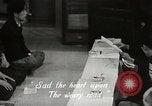 Immagine di Cittadini sala pubblica Yanaizu Giappone, 1950, secondo 36 filmato di repertorio 65675067528