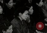 Immagine di Cittadini sala pubblica Yanaizu Giappone, 1950, secondo 51 filmato di repertorio 65675067528