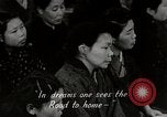 Immagine di Cittadini sala pubblica Yanaizu Giappone, 1950, secondo 52 filmato di repertorio 65675067528