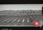 Immagine di Cittadini sala pubblica Sugata Prefettura di Gifu Giappone, 1950, secondo 4 filmato di repertorio 65675067529