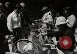 Standbild der Bürger öffentliche Halle Präfektur Fukuoka Kyushu Island Japan, 1950, aus Sekunde 45 historischem Filmmaterial Videoclip 65675067534