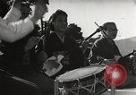 Standbild der Bürger öffentliche Halle Shodoshima Insel Japan, 1950, aus Sekunde 7 historischem Filmmaterial Videoclip 65675067536