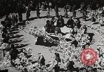 Standbild der Bürger öffentliche Halle Shodoshima Insel Japan, 1950, aus Sekunde 10 historischem Filmmaterial Videoclip 65675067536