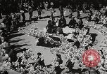 Standbild der Bürger öffentliche Halle Shodoshima Insel Japan, 1950, aus Sekunde 15 historischem Filmmaterial Videoclip 65675067536