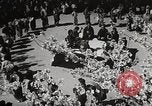 Standbild der Bürger öffentliche Halle Shodoshima Insel Japan, 1950, aus Sekunde 21 historischem Filmmaterial Videoclip 65675067536