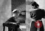 Standbild Aktivitäten einer Familie United States USA, 1951, aus Sekunde 17 historischem Filmmaterial Videoclip 65675067538