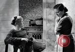 Standbild Aktivitäten einer Familie United States USA, 1951, aus Sekunde 18 historischem Filmmaterial Videoclip 65675067538