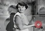 Standbild Aktivitäten einer Familie United States USA, 1951, aus Sekunde 20 historischem Filmmaterial Videoclip 65675067538