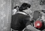 Standbild Aktivitäten einer Familie United States USA, 1951, aus Sekunde 21 historischem Filmmaterial Videoclip 65675067538