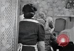 Standbild Aktivitäten einer Familie United States USA, 1951, aus Sekunde 22 historischem Filmmaterial Videoclip 65675067538