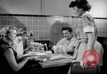 Standbild Aktivitäten einer Familie United States USA, 1951, aus Sekunde 38 historischem Filmmaterial Videoclip 65675067541