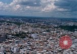 Image Vue aérienne de la ville Saigon Vietnam, 1966, de la seconde 3 séquences d'archives historiques vidéo 65675067554