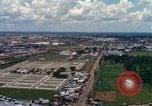 Image Vue aérienne de la ville Saigon Vietnam, 1966, de la seconde 41 séquences d'archives historiques vidéo 65675067556