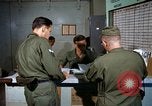Image le transport aérien de personnel Saigon Vietnam, 1966, de la seconde 26 séquences d'archives historiques vidéo 65675067557