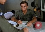 Image le transport aérien de personnel Saigon Vietnam, 1966, de la seconde 33 séquences d'archives historiques vidéo 65675067557