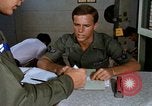 Image le transport aérien de personnel Saigon Vietnam, 1966, de la seconde 35 séquences d'archives historiques vidéo 65675067557