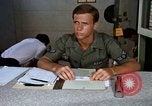 Image le transport aérien de personnel Saigon Vietnam, 1966, de la seconde 38 séquences d'archives historiques vidéo 65675067557