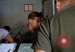 Image le transport aérien de personnel Saigon Vietnam, 1966, de la seconde 41 séquences d'archives historiques vidéo 65675067557