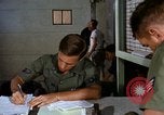 Image le transport aérien de personnel Saigon Vietnam, 1966, de la seconde 61 séquences d'archives historiques vidéo 65675067557