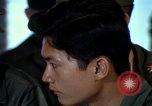 Image le transport aérien de personnel Saigon Vietnam, 1966, de la seconde 20 séquences d'archives historiques vidéo 65675067558