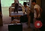 Image le transport aérien de personnel Saigon Vietnam, 1966, de la seconde 5 séquences d'archives historiques vidéo 65675067559