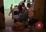 Image le transport aérien de personnel Saigon Vietnam, 1966, de la seconde 13 séquences d'archives historiques vidéo 65675067559