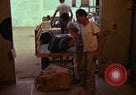 Image le transport aérien de personnel Saigon Vietnam, 1966, de la seconde 15 séquences d'archives historiques vidéo 65675067559