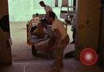 Image le transport aérien de personnel Saigon Vietnam, 1966, de la seconde 23 séquences d'archives historiques vidéo 65675067559