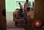 Image le transport aérien de personnel Saigon Vietnam, 1966, de la seconde 32 séquences d'archives historiques vidéo 65675067559