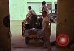 Image le transport aérien de personnel Saigon Vietnam, 1966, de la seconde 38 séquences d'archives historiques vidéo 65675067559