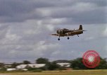 Standbild Air Transport von Personal Saigon Vietnam, 1966, aus Sekunde 39 historischem Filmmaterial Videoclip 65675067561