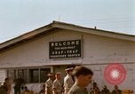 Standbild Air Transport von Personal Saigon Vietnam, 1966, aus Sekunde 24 historischem Filmmaterial Videoclip 65675067562