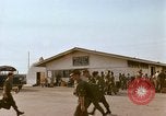 Standbild Air Transport von Personal Saigon Vietnam, 1966, aus Sekunde 39 historischem Filmmaterial Videoclip 65675067562