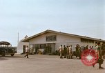 Standbild Air Transport von Personal Saigon Vietnam, 1966, aus Sekunde 43 historischem Filmmaterial Videoclip 65675067562