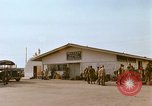 Standbild Air Transport von Personal Saigon Vietnam, 1966, aus Sekunde 52 historischem Filmmaterial Videoclip 65675067562