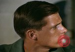 Immagine di Il trasporto aereo di personale Saigon Vietnam, 1966, secondo 55 filmato di repertorio 65675067563