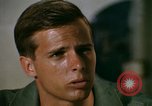 Immagine di Il trasporto aereo di personale Saigon Vietnam, 1966, secondo 60 filmato di repertorio 65675067563