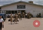 Image le transport aérien de personnel Saigon Vietnam, 1966, de la seconde 47 séquences d'archives historiques vidéo 65675067564