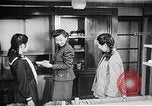 Image l'amélioration des conditions de vie Japon, 1950, de la seconde 3 séquences d'archives historiques vidéo 65675067567