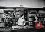 Image l'amélioration des conditions de vie Japon, 1950, de la seconde 13 séquences d'archives historiques vidéo 65675067567